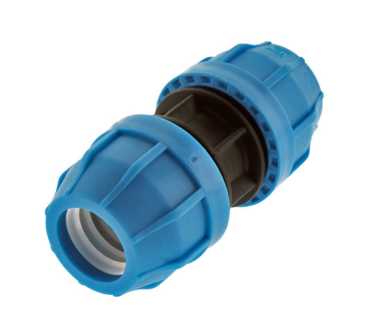 Techno PE St. Coupler 1 1/4